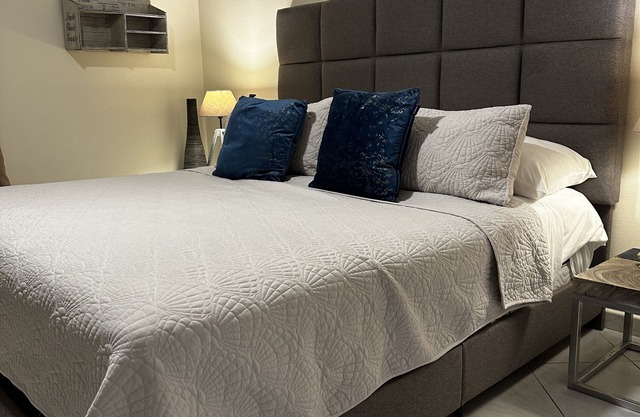 Beachfront 2-Bedroom Condo in Cupecoy, SXM