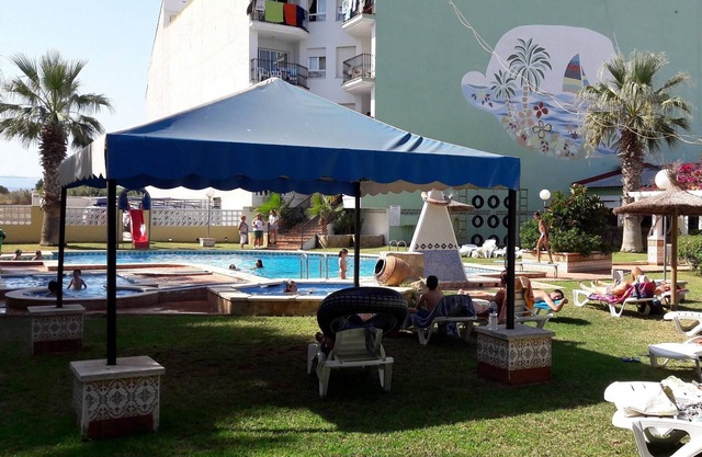 Beachfront Apartment with Pool near Alcossebre - APCOSTAS San Antonio