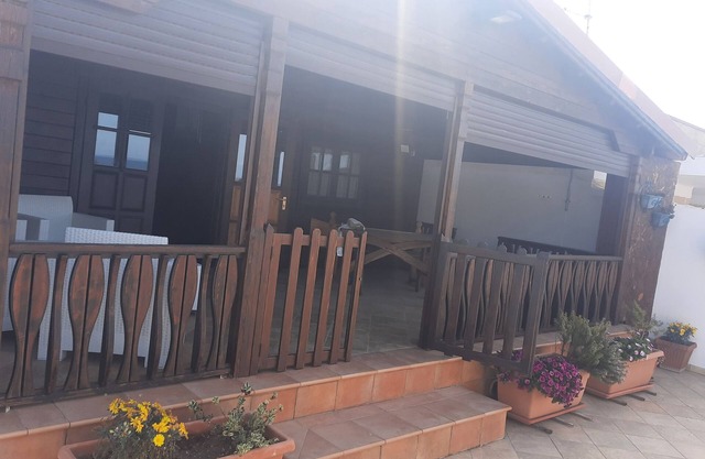 Beachfront apartment. with a wonderful view of the coast.