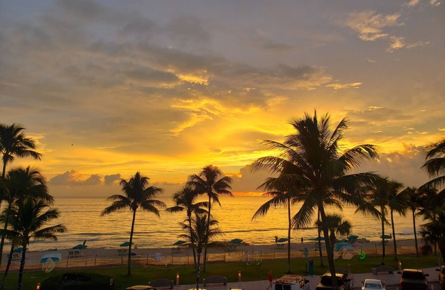 Beachfront Bliss: Relaxation Awaits at Our Seaside Condo