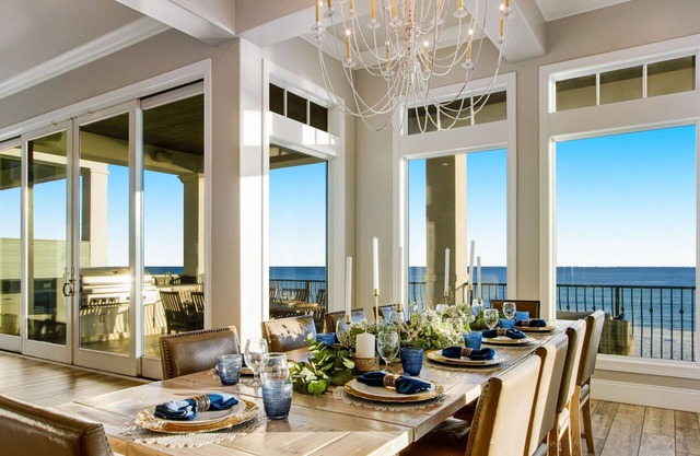 🏖️ Beachfront Bliss | Gulf Front | Golf Cart | Pool | Beach Chair Service