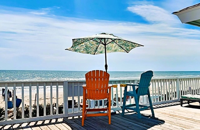 Beachfront Bungalow | Pet Friendly + Beachfront!