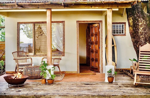 Beachfront cabin with WiFi and AC in magical Playa Garza at The House of Waves