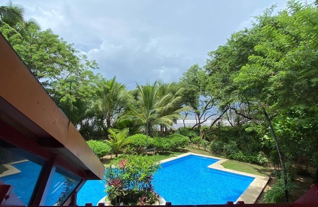 Beachfront Villa in Playa Grande, Private Pool & Patio, 4BR/3BA, Private Parking