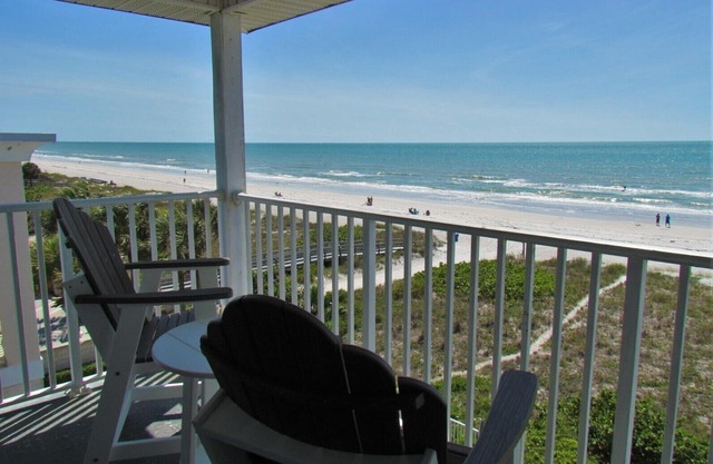 Beachfront Penthouse on Indian Rocks- Family favorite and best location!