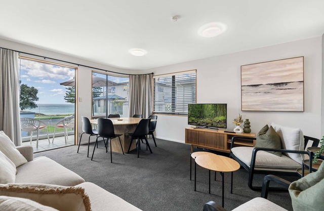 Beachfront townhouse in Mt Maunganui