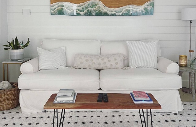 Beachside Modern Wellness Villa with Spacious Patio, Walk to the Beach