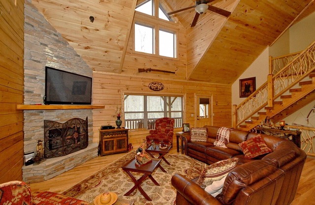 Bear Necessities in Gated Smoky Mtn. Retreat Community