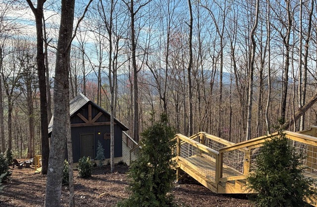 Bear Top Hideoutnn