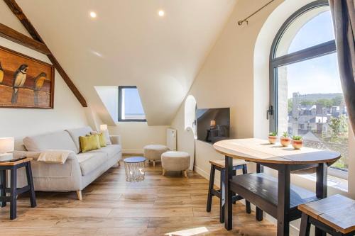 Beau L.O.F.T. sous les toits - vue sur mer 2 à 4 personnes - Résidence la Vague