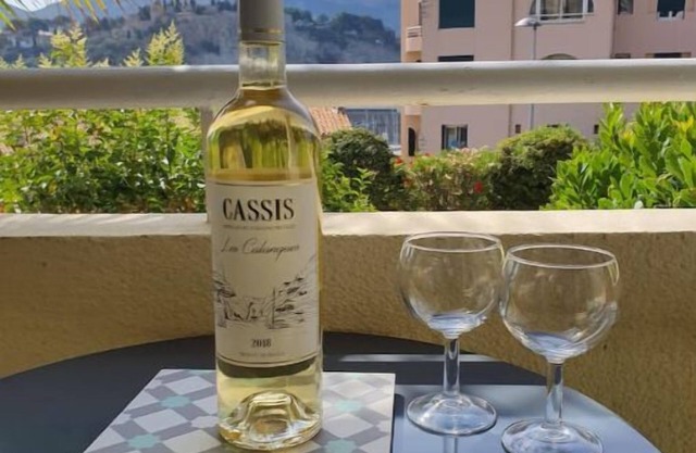 Beau T2 Dans le Centre Ville Parking et Balcon