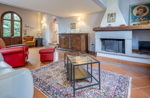 Beautiful private villa for 6 people with WIFI, A/C, TV and pets allowed