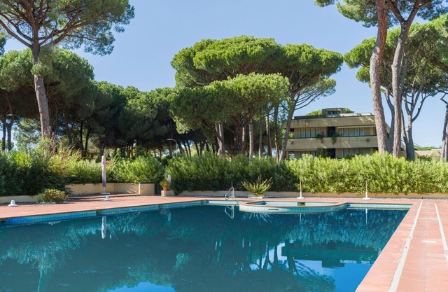 Beautiful apartment for 4 people with pool, A/C, WIFI, TV and balcony