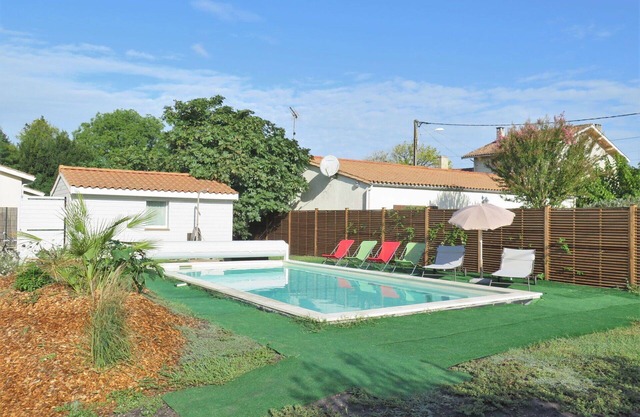 Beautiful private villa for 6 guests with WIFI, private pool and terrace