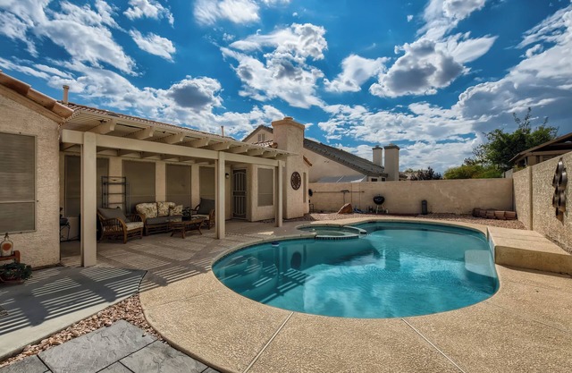 Beautiful 1 Story Pool Home!