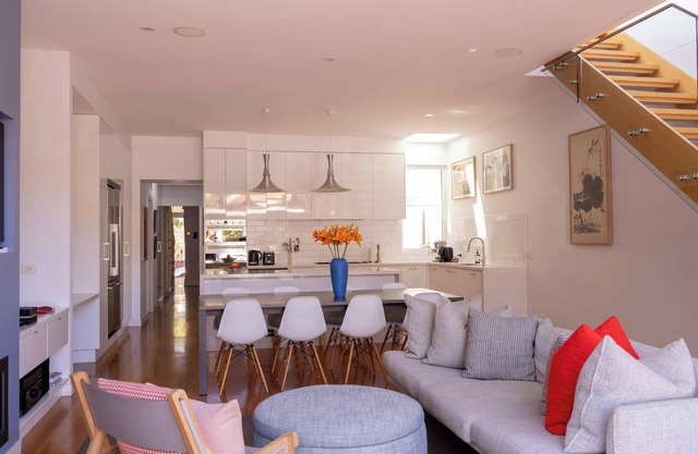 Beautiful 3- Bed House