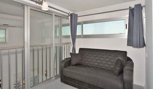 Beautiful 3 BR in Florentine
