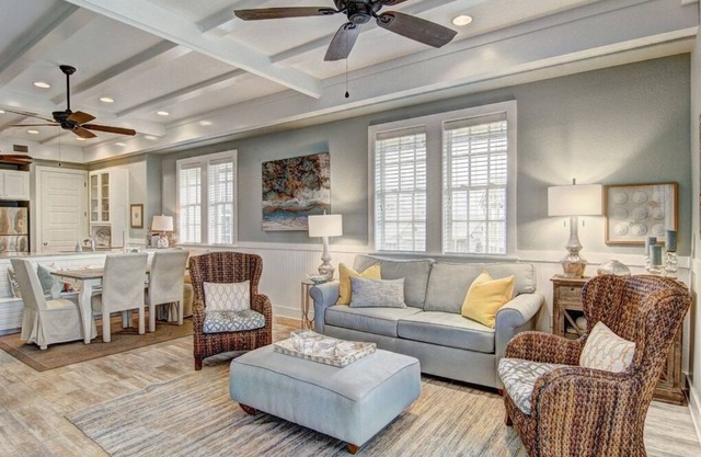 Beautiful, 3rd-Fl, Pet-Friendly Condo@Cinnamon Shore w/Easy Amenity Access!