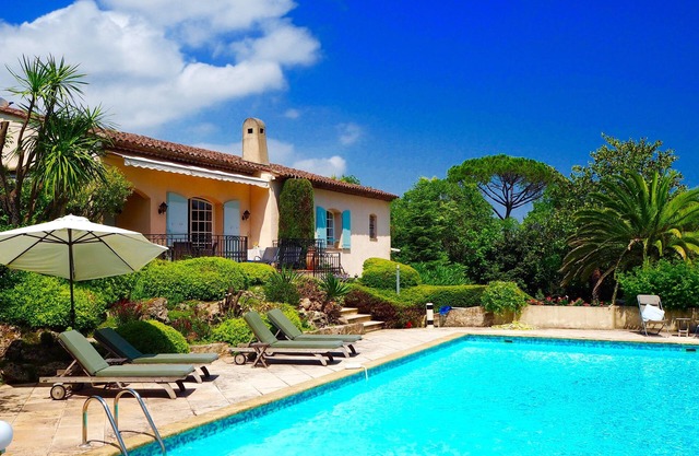 Beautiful 4 bed luxury villa with 12m private pool in the South of France
