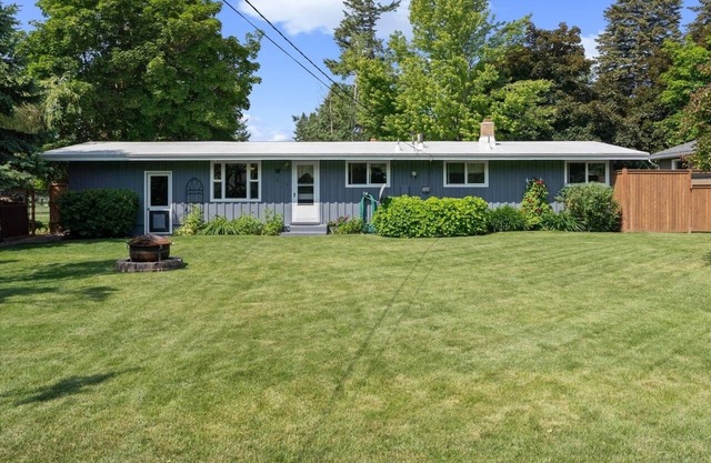 Beautiful 4-bedroom family friendly home in Kalispell.