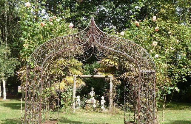 beautiful apartment location