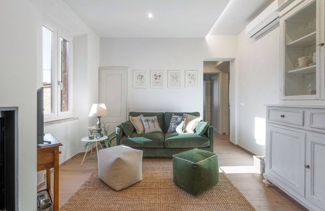 Beautiful apartment for 4 people with A/C, WIFI and TV, close to Siena