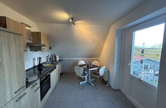 Beautiful apartment for 4 people with WIFI, TV, patio and pets allowed