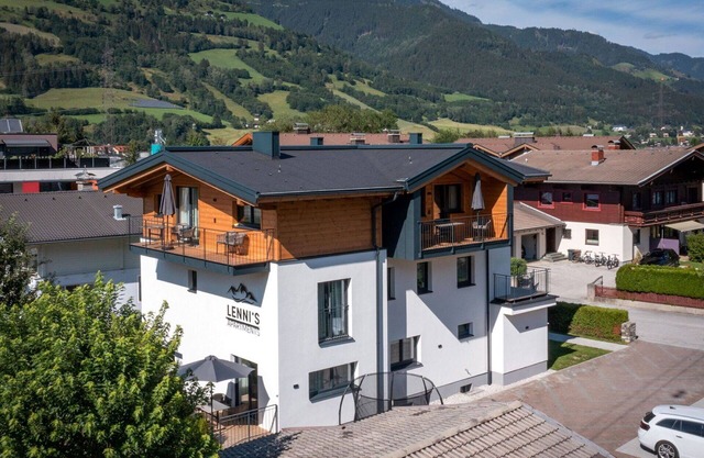 Beautiful apartment for 4 guests with WIFI, TV, terrace, pets allowed and panoramic view