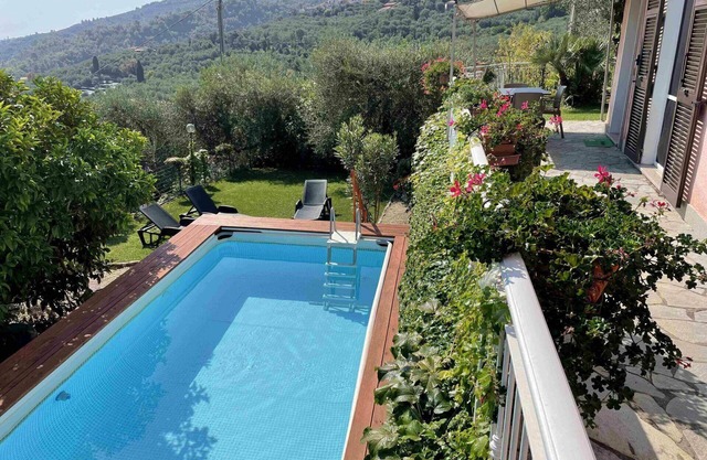 Beautiful apartment for 6 people with WIFI, pool, TV and patio