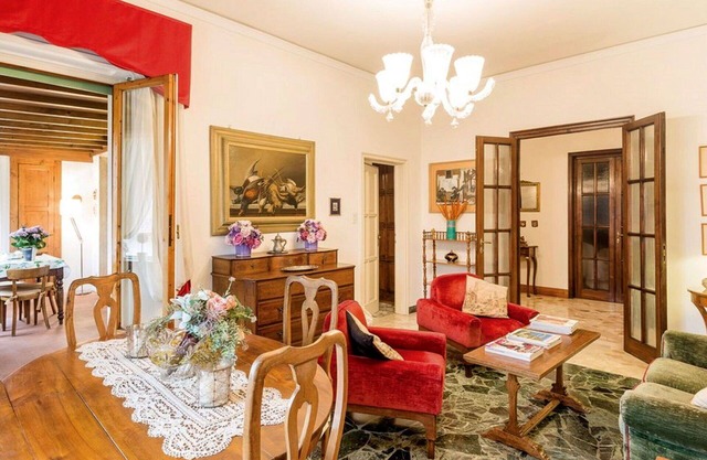 Beautiful apartment for 6 guests with WIFI, A/C, TV and terrace