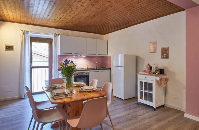 Beautiful apartment for 6 people with WIFI, TV and pets allowed