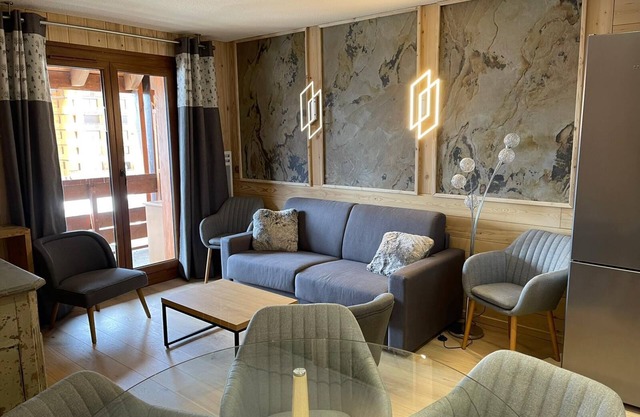 Beautiful apartment - comfortable and warm at the foot of the slopes.