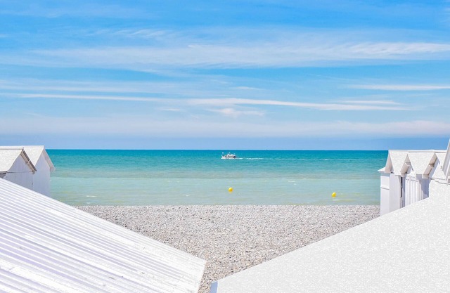 Beautiful apartment in EU with WiFi