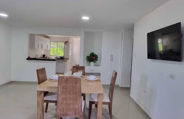 Beautiful apartment near the beach