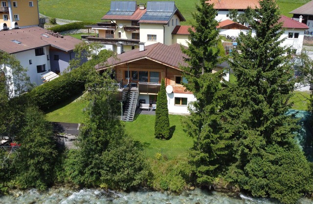 Beautiful apartment for 4 people with WIFI, TV and terrace