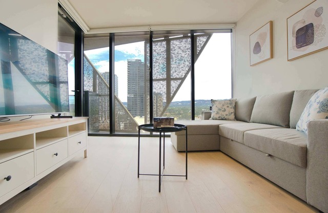 Beautiful & Comfortable 2BR Apt in Rundle Mall