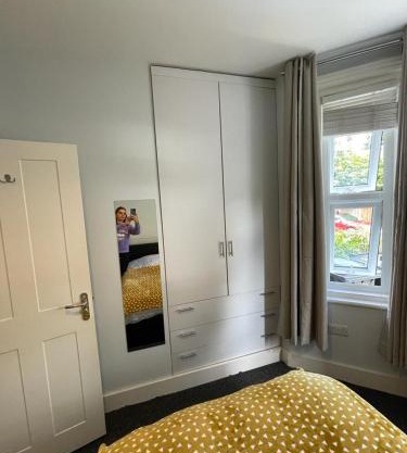 Beautiful en-suite room in centre of town