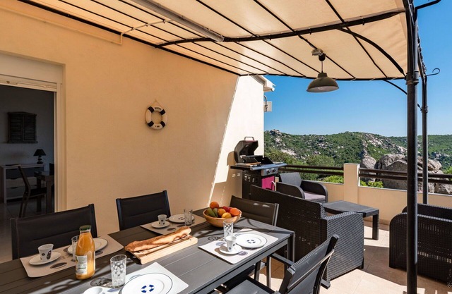 Beautiful apartment for 4 guests with WIFI, A/C and terrace