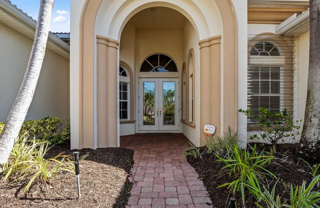 Beautiful furnished home, all amenities, close to beaches, lovely preserve view.