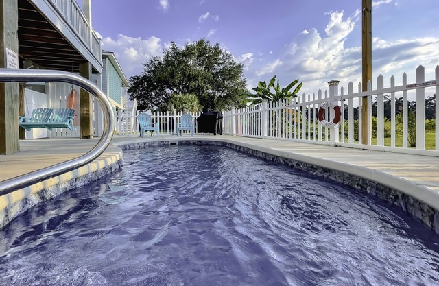Beautiful Gulf Coast Home with Pool