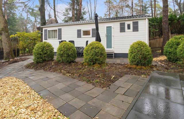 Beautiful Holiday Chalet in Emst with a private garden