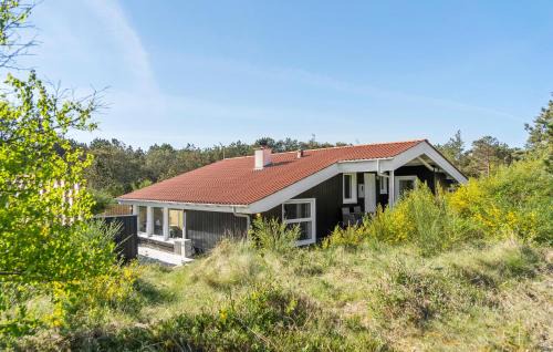 Beautiful Home In Thisted With Kitchen