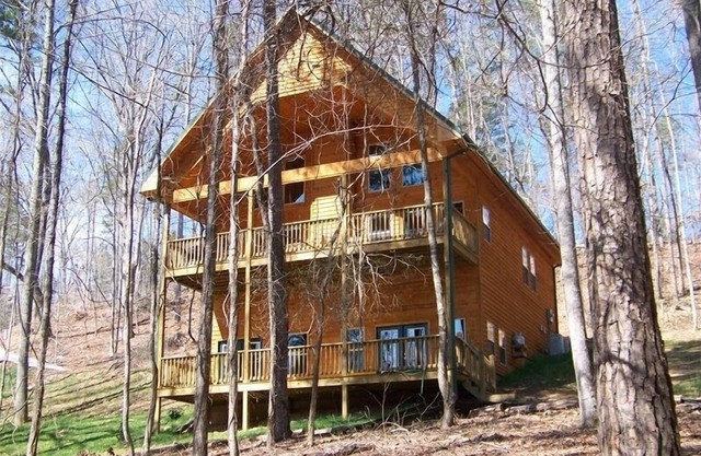 Beautiful Home on Lake Hartwell