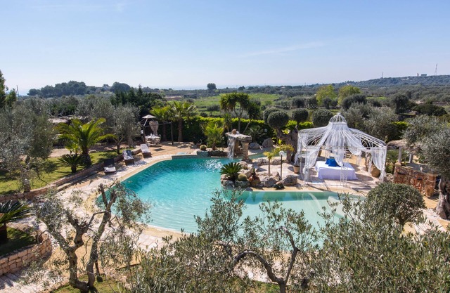 Beautiful villa for 12 people with private pool and panoramic view