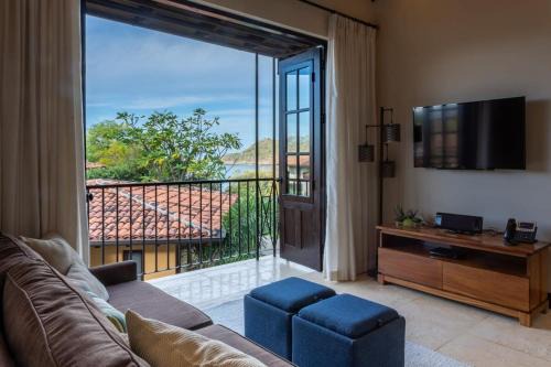 Beautiful Mediterranean-Style Penthouse with an Oceanview Balcony