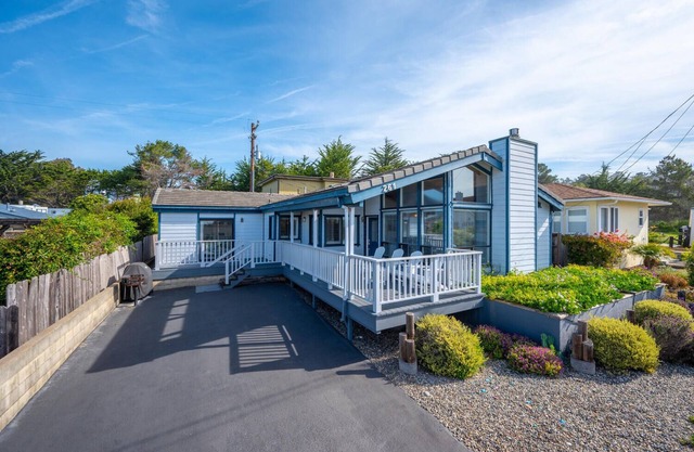 Beautiful Moonstone Beach Rental Just Steps Away From the Boardwalk!