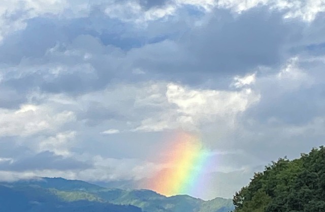 Beautiful mountain cabin with great views