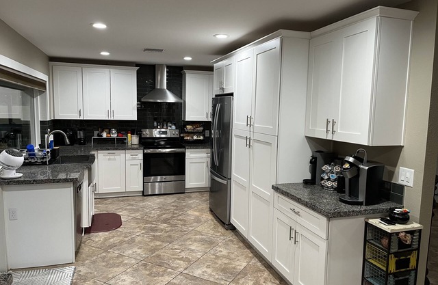 Beautiful Mountain Views, PHX Centrally Located 4 BR/2BA Home