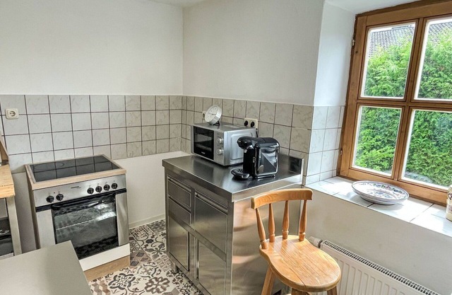 Beautiful private villa for 15 guests with WIFI, TV, terrace and pets allowed
