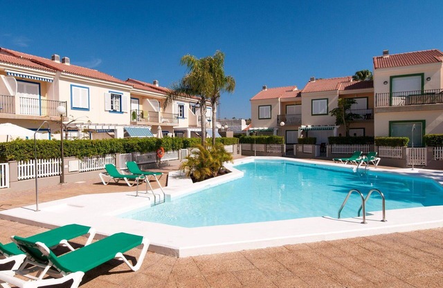 Beautiful private villa for 6 people with pool, WIFI, TV, terrace and panoramic view